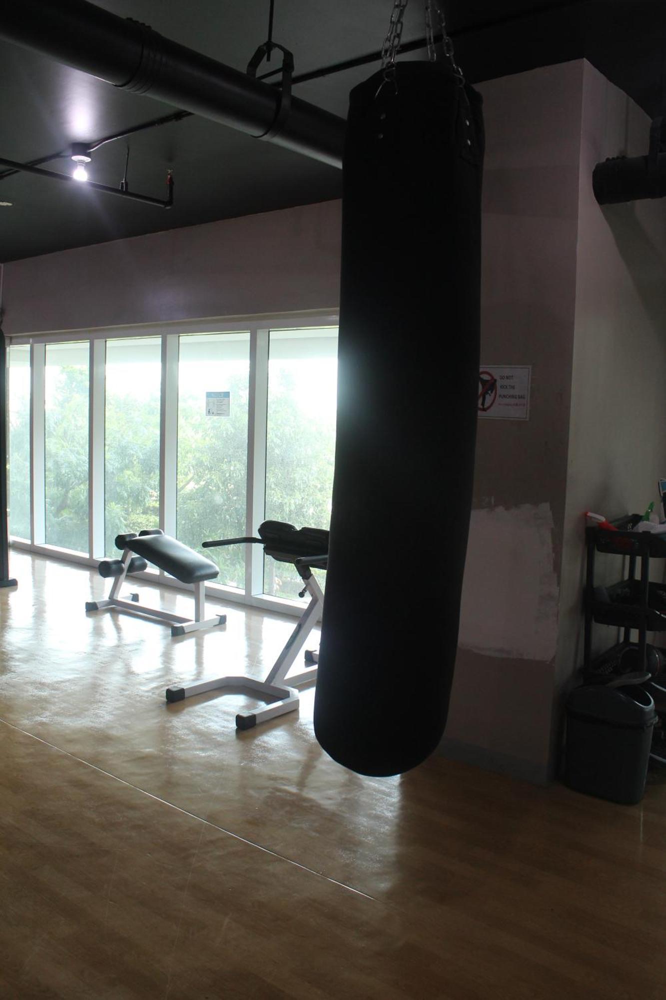 מנילה Affordable Makati Serviced Apartments מראה חיצוני תמונה